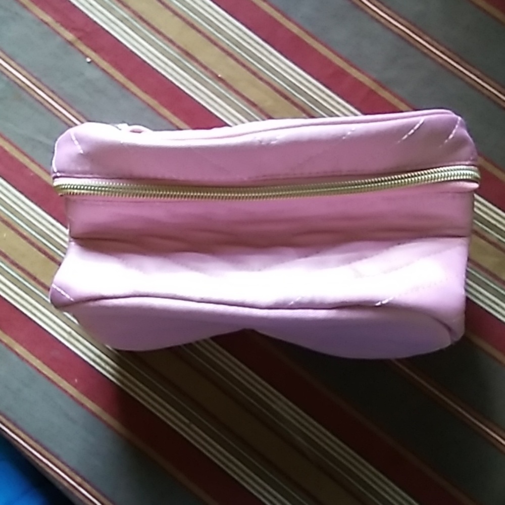 Pink travel bag brand new